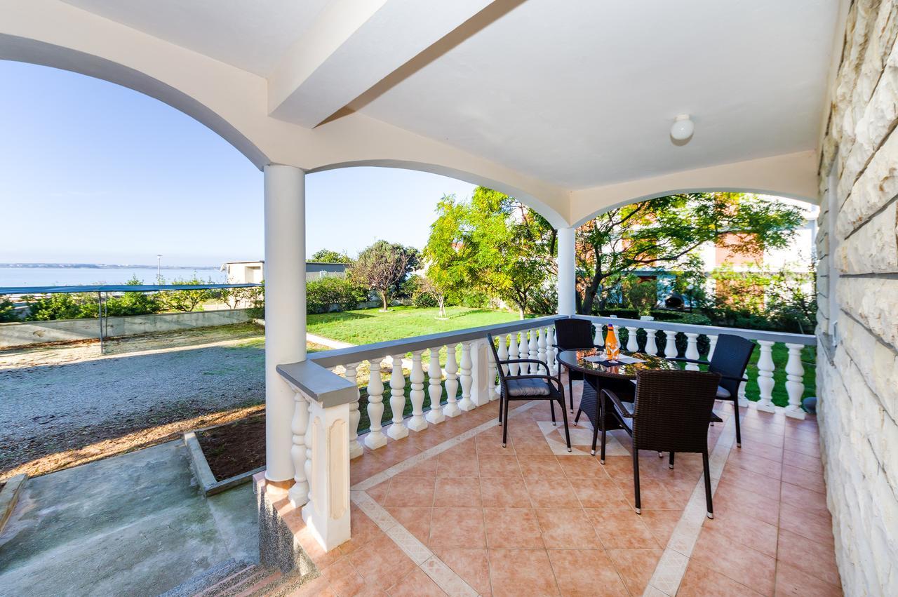 Apartment Nin - Vrsi At The Beach 外观 照片