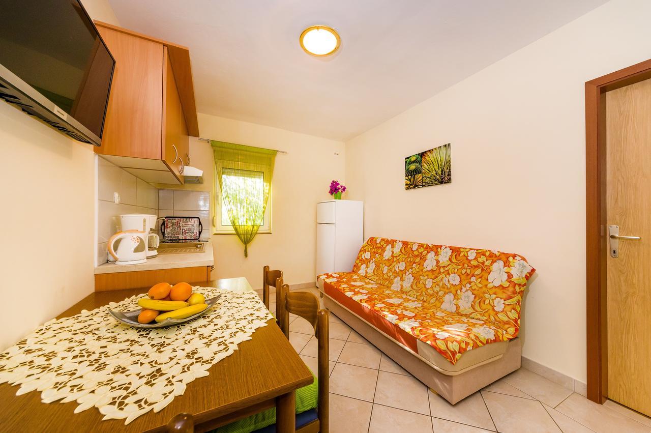 Apartment Nin - Vrsi At The Beach 外观 照片