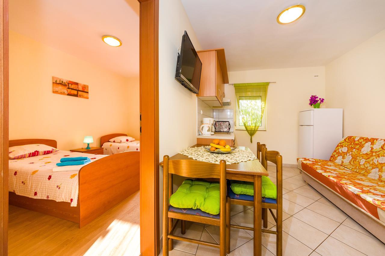 Apartment Nin - Vrsi At The Beach 外观 照片